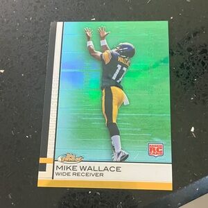 Topps Finest Mike Wallace Card - Gold and White